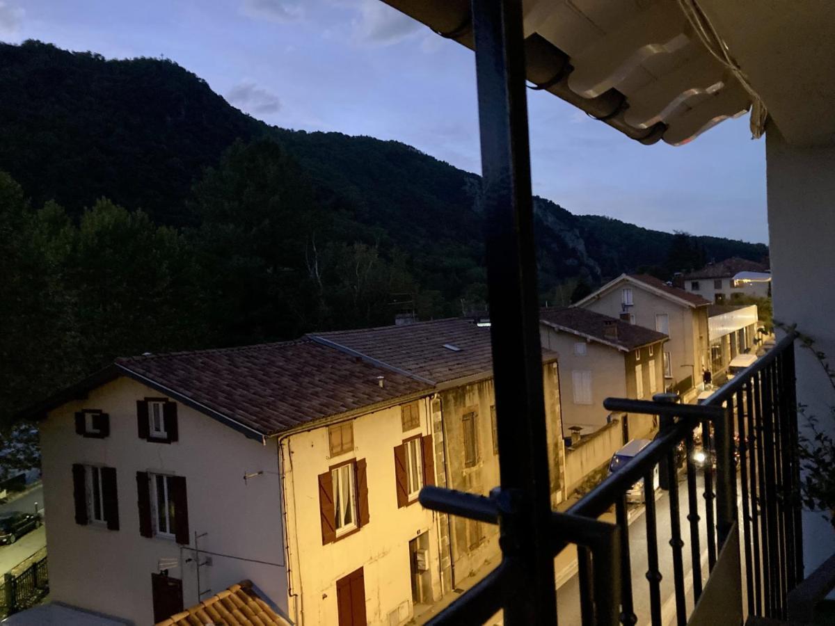 Aux 4 Logis Appart-Hotel - Studio Le Roof - Une Vue Splendide - Petit Dejeuner Inclus 1Ere Nuit Foix Exterior foto